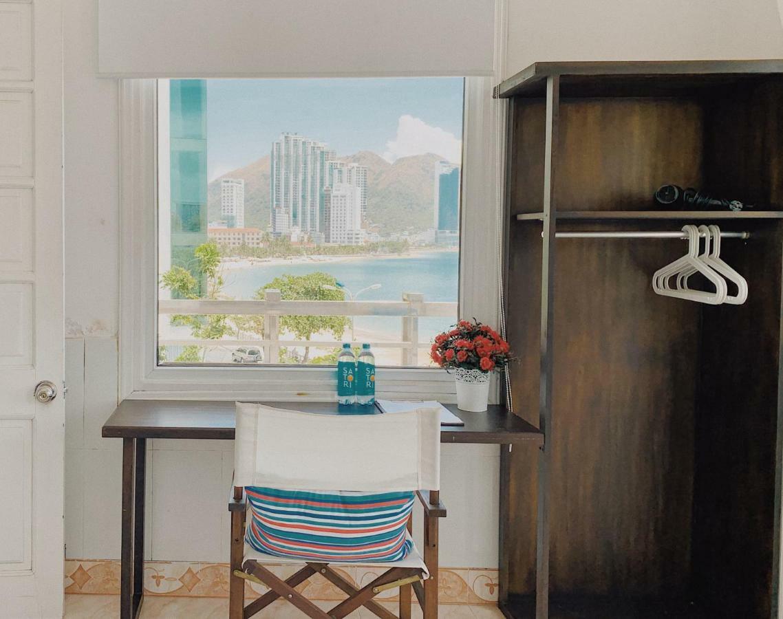 Vivid Seaside Homestay Nha Trang Exterior photo